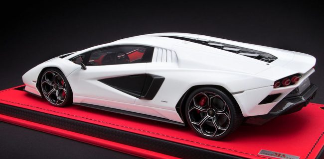 ОБЗОР: MR Lamborghini Countach LPI 800-4