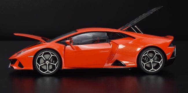 ФОТОГАЛЕРЕЯ: АВТОарт Lamborghini Huracán EVO