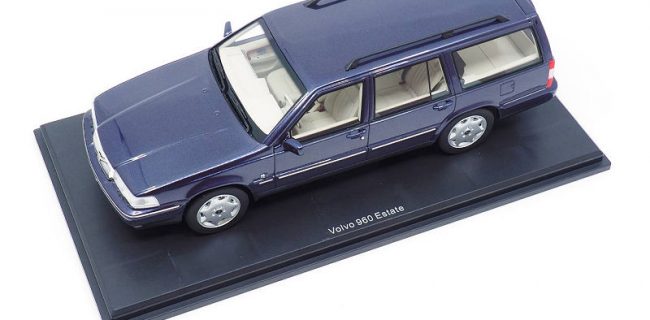 Коллекционные предметы ДНК Новый Volvo 960 Estate!
