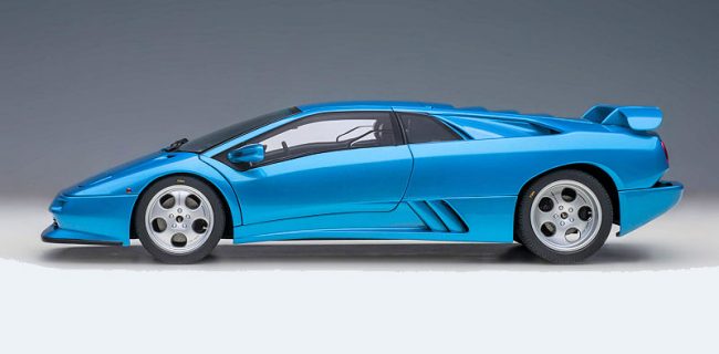 Больше Lamborghini Love AUTOart, Tuner и Classic Street!