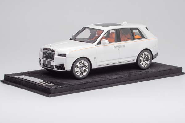ROLLS-ROYCE CULLINAN-II 2026 WHITE / РОЛЛС-РОЙС КАЛИНАН-2 БЕЛЫЙ (ЛИМИТ 10/30)