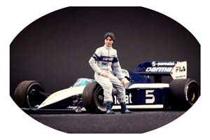 ФИГУРКА КОЛЛЕКЦИОННАЯ NELSON PIQUET РУЧНАЯ РАБОТА В МАСШТАБЕ 1:18 НЕЛЬСОН ПИКЕТ