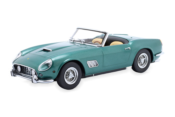 FERRARI 250 GT CALIFORNIA SPYDER WITH REMOVABLE HARDTOP 1960 GREEN METALLIC SILVER