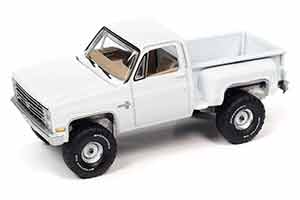 CHEVROLET SILVERADO K10 STEPSIDE БЕЛЫЙ (ДЛИНА МОДЕЛИ 6-10 СМ)