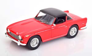 TRIUMPH TR5 CONVERTIBLE CLOSED 1967-1968 RED BLACK