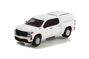 CHEVROLET SILVERADO W/T WITH CAMPER SHELL 2022 SUMMIT WHITE (ДЛИНА МОДЕЛИ 6-10 СМ)