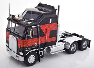 KENWORTH K100 AERODYNE 1976 BLACK/RED / КЕНВОРТ 100 ЧЕРНО-КРАСНЫЙ