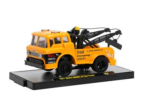 MACK MODEL N TOW TRUCK 1957 YELLOW / MACK МОДЕЛЬ N ЭВАКУАТОР 1957 ЖЕЛТЫЙ (ДЛИНА МОДЕЛИ 6-10 СМ)