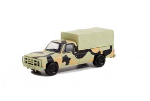 CHEVROLET M1008 CUCV 1984 CAMOUFLAGE WITH CARGO COVER / CHEVROLET M1008 CUCV 1984 КАМУФЛЯЖ С КРЫШКОЙ ГРУЗА (ДЛИНА МОДЕЛИ 6-10 СМ)