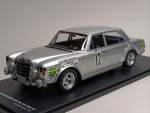 MERCEDES 300 SEL 6.8 1971 SILVER WERK83 1:18