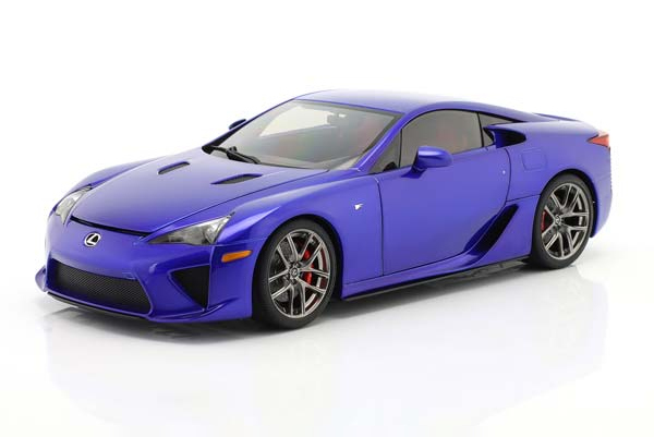 LEXUS LFA СИНИЙ