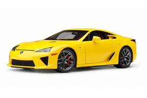 LEXUS LFA ЖЕЛТЫЙ