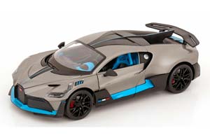 BUGATTI DIVO 2018-2021 GREYMETALLIC LIGHTBLUE BLACK