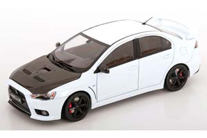 MITSUBISHI LANCER EVO X WHITE / CARBON / МИЦУБИСИ ЛАНСЕР ЭВО КС БЕЛЫЙ КАРБОН