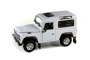 LAND ROVER DEFENDER 90 БЕЛЫЙ