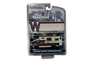 CHEVROLET C20 SILVERADO SPECIAL WINNEBAGO CAMPER 1982 DARK CHESTNUT METALLIC/SANTA FE TAN DELUXE (GREENLIGHT!!!)