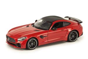 MERCEDES-BENZ AMG GT-R 2017 RED