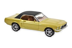 FORD MUSTANG COUPE 1968 GOLD