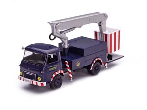 RENAULT SAVIEM SG4 R 35 PLATFORMLIFT EDF ПОДЪЕМНИК С ЛЮЛЬКОЙ ТЕМНО-СИНИЙ