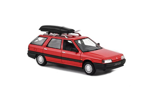 RENAULT 21 NEVADA С БАГАЖНИКОМ НА КРЫШЕ 1989 RED