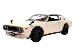 NISSAN SKYLINE 2000 GT-R KPGC110 WHITE