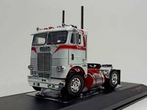 FREIGHTLINER COE-1976 IXO 1:43