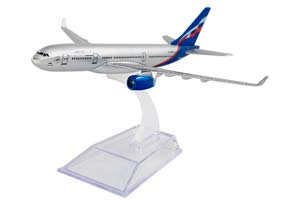 AIRBUS A330 / МОДЕЛЬ САМОЛЕТА ЭЙРБАС A330 АЭРОБУС РОССИЙСКАЯ АВИАЦИЯ (ДЛИНА 16 СМ)