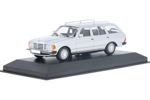 MERCEDES 230 TE S123 ESTATE 1982 SILVER
