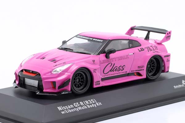 NISSAN GT-R (R35) LIBERTY WALK BODY KIT PINK BLACK