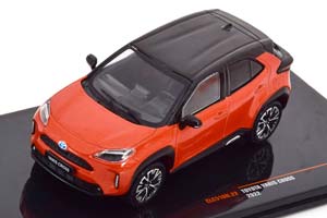 TOYOTA YARIS CROSS 2022 ORANGE METALLIC