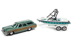 CHEVROLET CAPRICE 1973 ЗЕЛЕНЫЙ С ПРИЦЕПОМ И ЛОДКОЙ (ДЛИНА МОДЕЛИ 6-10 СМ)