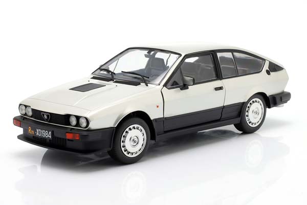 ALFA ROMEO GTV 6 1984 SILVER