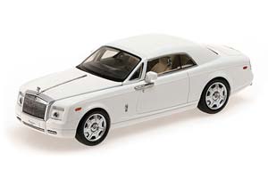 ROLLS-ROYCE PHANTOM COUPE 2015 ENGLISH WHITE