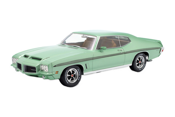 PONTIAC LEMANS GTO 1972 LIGHT GREEN METALLIC