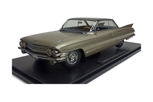 CADILLAC 1:18 SERIES 62 COUPE 1961 DE VILLE 1:18