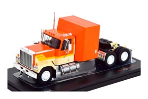 GMC GENERAL 1980 ORANGE/BEIGE