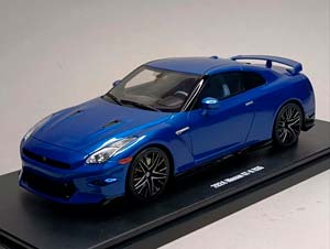NISSAN SKYLINE GTR (R35) 2024 GT SPIRIT 1:18