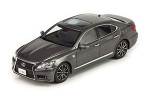 LEXUS LS460 F SPORT GREY