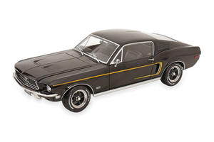 FORD MUSTANG GT FASTBACK 1968 BLACK