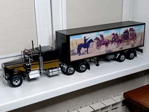 KENWORTH W900 "SMOKEY AND THE BANDIT" 1:18