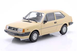 VOLVO 343 GLS 1982 CREME