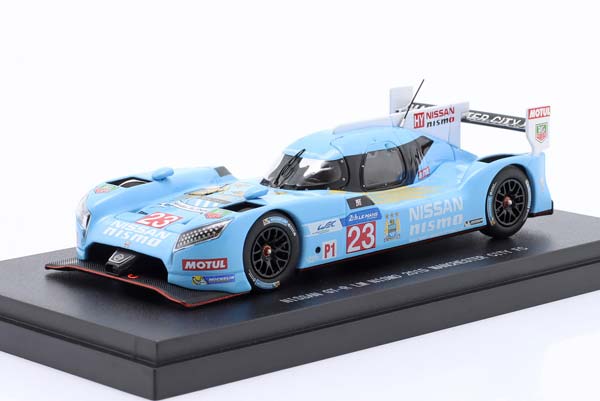 NISSAN GT-R LM NISMO NO 23 24H LE MANS 2015