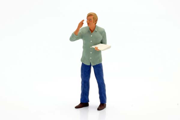 МОДЕЛЬ ФИГУРКИ  FERNFAHRER GUNTHER STANDING
