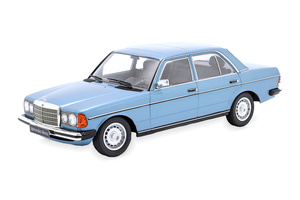 MERCEDES 230E W123 SALOON 1975 LIGHT BLUE-METALLIC