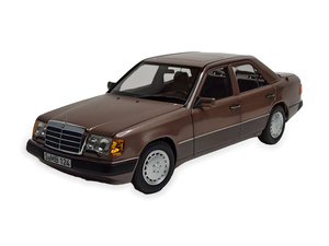 MERCEDES 320 E (W124) 1989 ROSEWOOD 1:18 NOREV