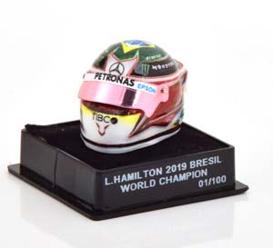 ШЛЕМ HAMILTON MERCEDES WORLD CHAMPION 2019 WORLD CHAMPIONS COLLECTION, LIMITED 100 PCS / ЛЬЮИС ХЭМИЛТОН МЕРСЕДЕС ЧЕМПИОН МИРА ЧАМПИОНС КОЛЛЕКТИОН ЛИМИТИРОВАННАЯ СЕРИЯ 100 ШТ