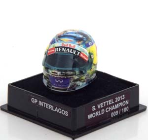 ШЛЕМ RED BULL WORLD CHAMPION 2013 VETTEL WORLD CHAMPIONS COLLECTION, LIMITED 100 PCS. / РЕД БУЛЛ ЧЕМПИОН МИРА ВЕТТЕЛ ЧАМПИОНС КОЛЛЕКТИОН ЛИМИТИРОВАННАЯ СЕРИЯ 100 ШТ