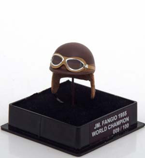 ШЛЕМ MERCEDES WORLD CHAMPION 1955 FANGIO WORLD CHAMPIONS COLLECTION, LIMITED 100 PCS. / МЕРСЕДЕС ЧЕМПИОН МИРА ФАНГИО ЧАМПИОНС КОЛЛЕКТИОН ЛИМИТИРОВАННАЯ СЕРИЯ 100 ШТ