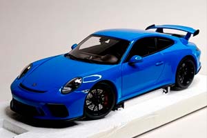 PORSCHE 911 GT3 2018 MINICHAMPS 1:18