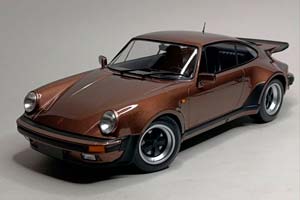 PORSCHE 911 TURBO 1977 BROWN 1:12 MINICHAMPS